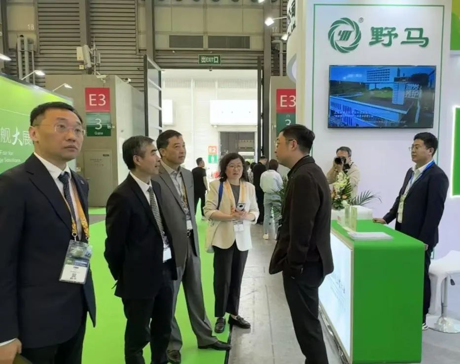 26e2d4dbe963cf81a44b9ccf71aa0e57.jpg 26e2d4dbe963cf81a44b9ccf71aa0e57.jpg